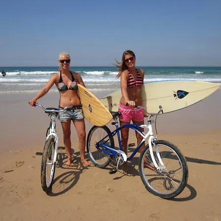 Semesterbostad Casa Liberdade Cost Rustic Charm By The Sea Lourinhã